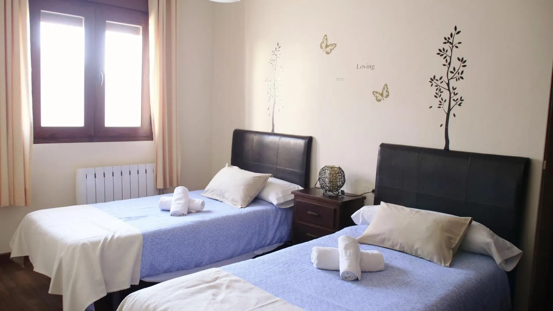 Country house A 15 Minutos Granada Piscina Jacuzzi Barbacoa Guest House Guevejar Spain